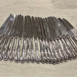 33 Lenox Stainless Steel Elegant Silver